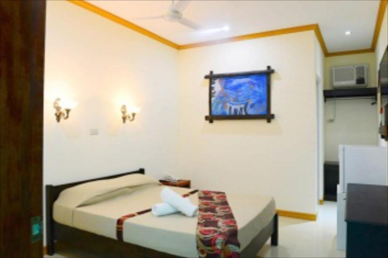 Reddoorz Premium Near Pristine Beach Puerto Princesa Eksteriør billede