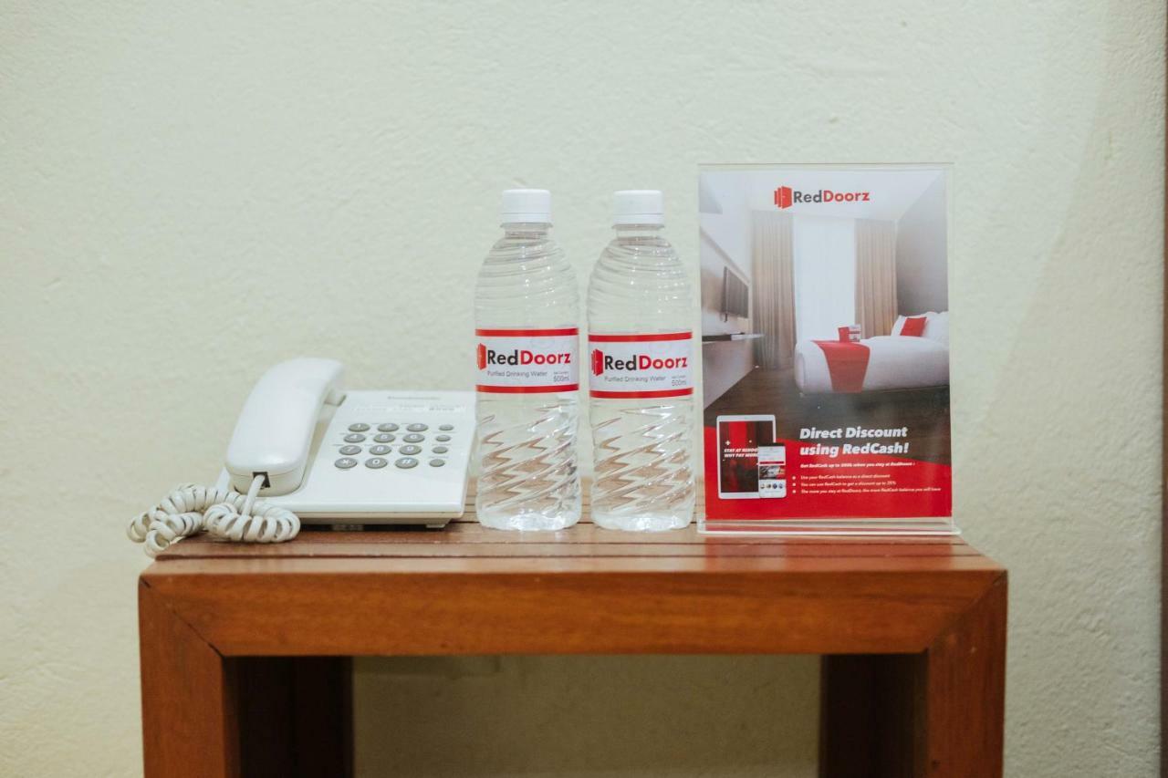 Reddoorz Premium Near Pristine Beach Puerto Princesa Eksteriør billede