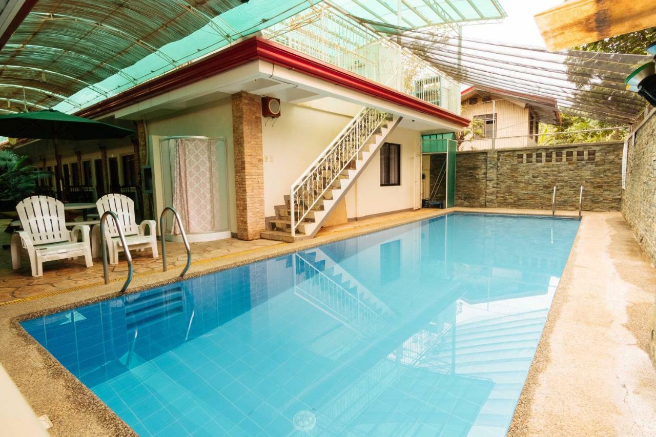 Reddoorz Premium Near Pristine Beach Puerto Princesa Eksteriør billede